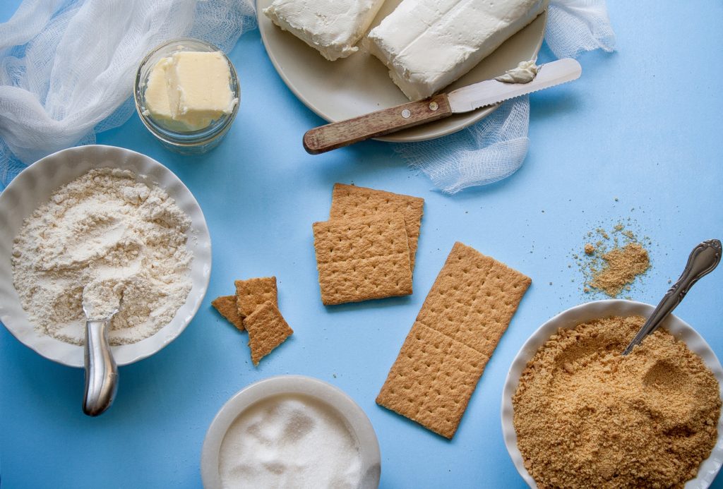 Are Graham Crackers Vegan? Dairy-Free Brands