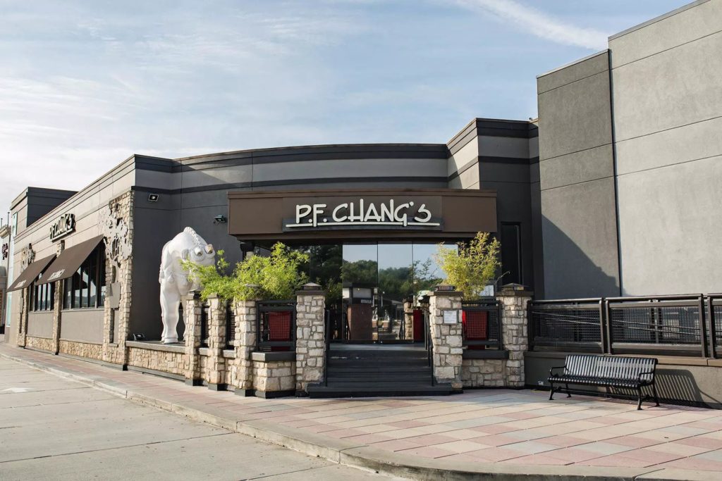 9 Delicious Vegan Options at PF Chang’s (2022)